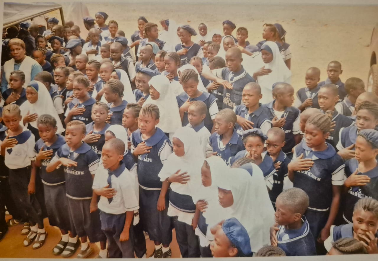 Students during pilot project launch